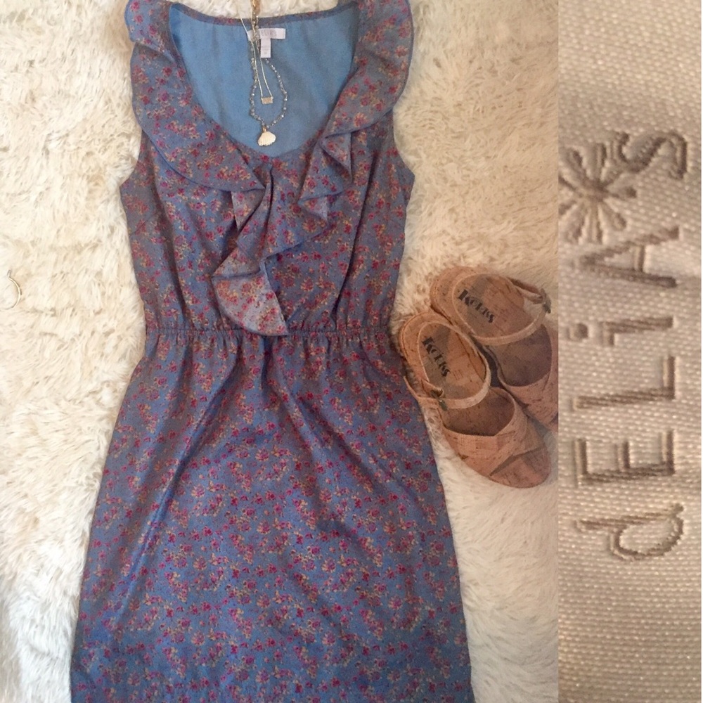 Delia’s Floral Dress - Size Medium